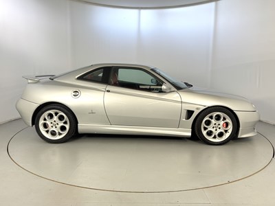 Lot 1 - 1999 Alfa Romeo GTV Lusso