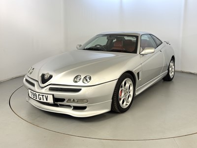 Lot 1 - 1999 Alfa Romeo GTV Lusso