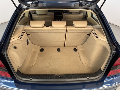 Lot 13 - 2002 BMW 325Ti