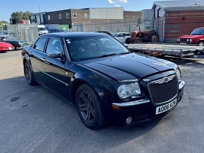 Lot 66 - 2006 Chrysler 300 Hemi 5.7