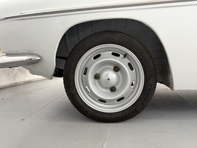 Lot 26 - 1966 Renault Caravelle