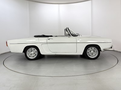 Lot 26 - 1966 Renault Caravelle