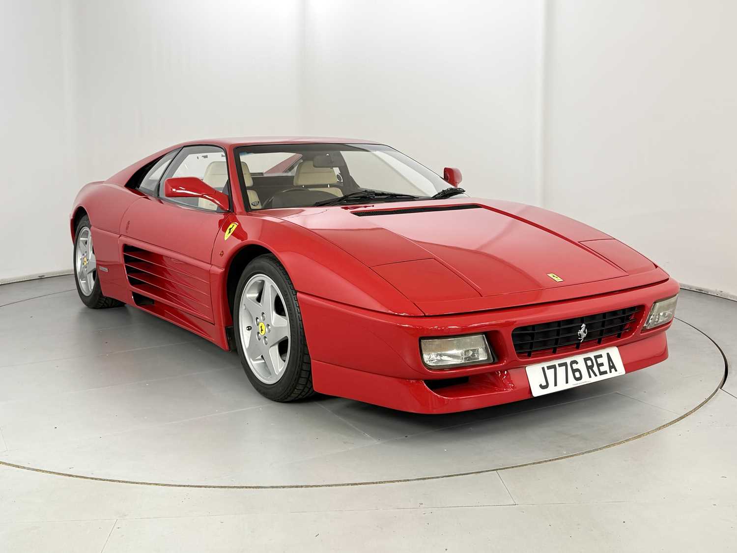 Lot 100 - 1991 Ferrari 348 TB