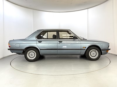 Lot 143 - 1987 BMW 525E