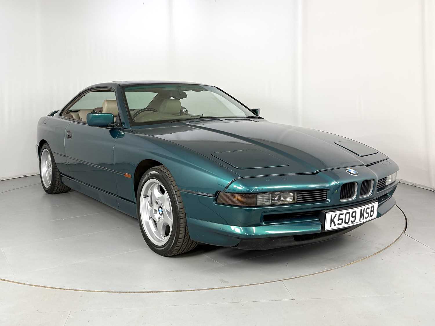 Lot 25 - 1992 BMW 850i