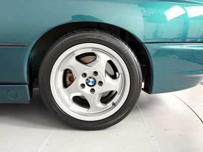 Lot 25 - 1992 BMW 850i