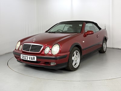 Lot 174 - 1998 Mercedes-Benz CLK320 - NO RESERVE
