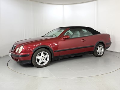 Lot 174 - 1998 Mercedes-Benz CLK320 - NO RESERVE