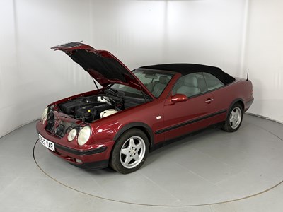 Lot 174 - 1998 Mercedes-Benz CLK320 - NO RESERVE