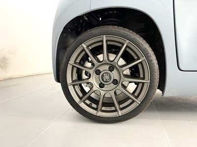 Lot 12 - 2023 Citroen Ami