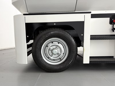 Lot 34 - 1/2 Scale Renault Magnum