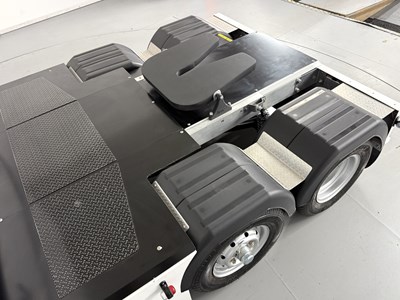 Lot 34 - 1/2 Scale Renault Magnum