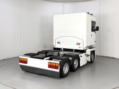 Lot 34 - 1/2 Scale Renault Magnum