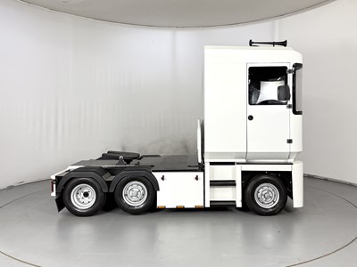 Lot 34 - 1/2 Scale Renault Magnum