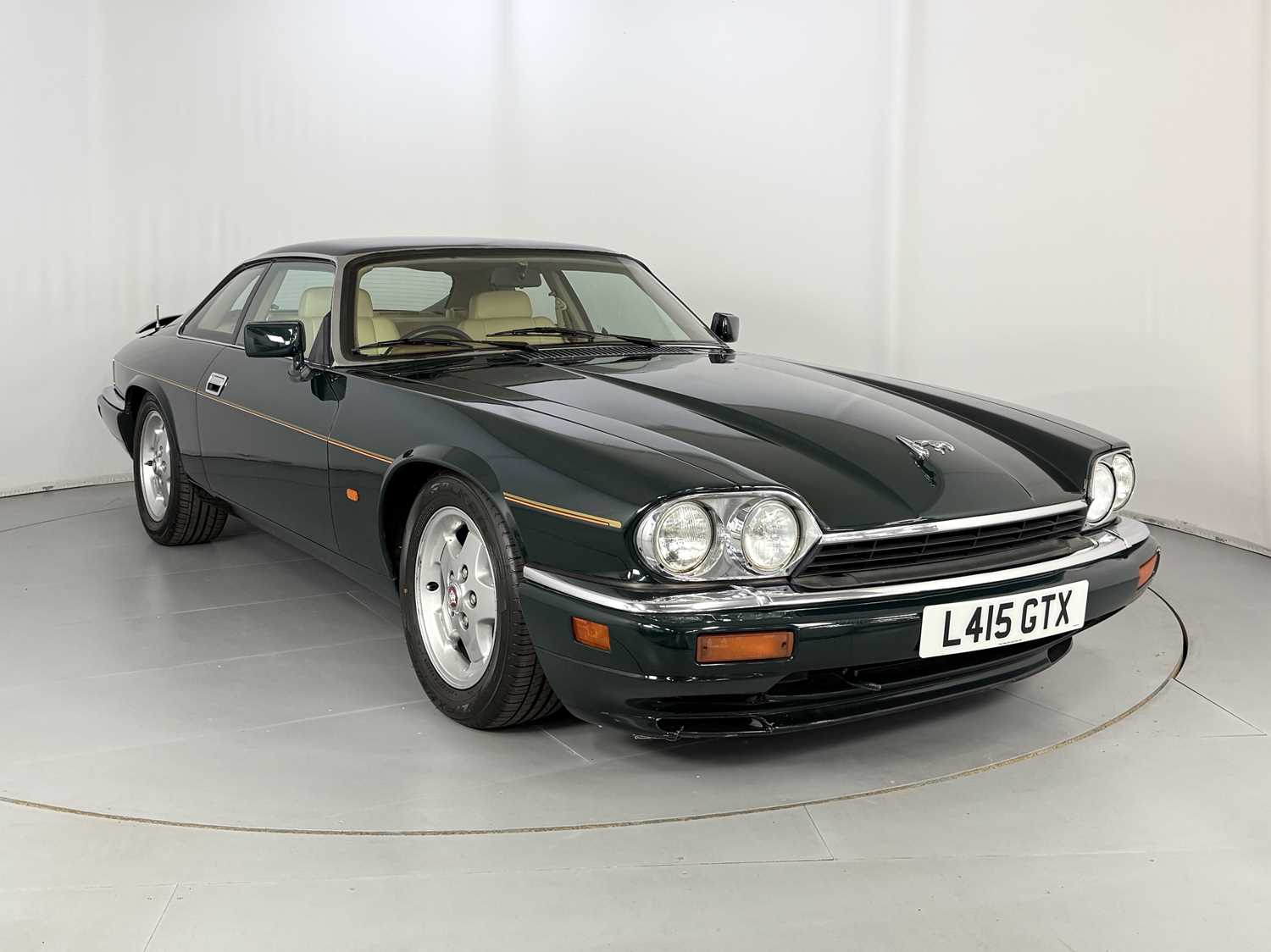 Lot 90 - 1994 Jaguar XJS