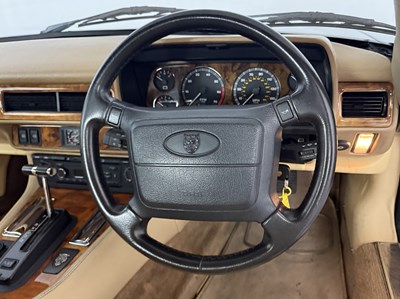 Lot 90 - 1994 Jaguar XJS