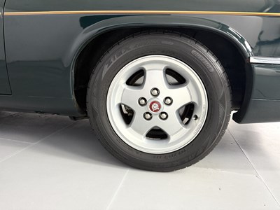 Lot 90 - 1994 Jaguar XJS