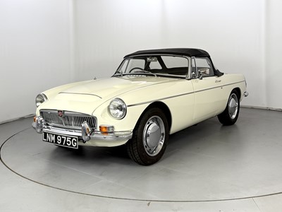 Lot 35 - 1969 MG C Roadster