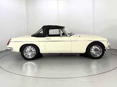 Lot 35 - 1969 MG C Roadster