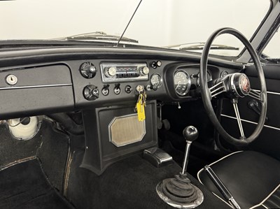 Lot 35 - 1969 MG C Roadster