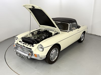 Lot 35 - 1969 MG C Roadster