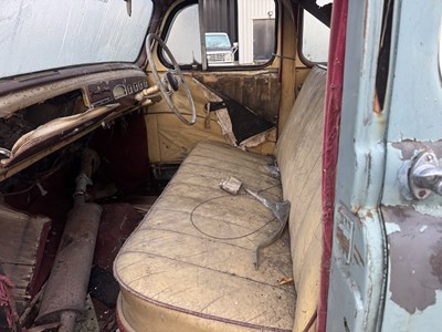 Lot 109 - 1949 Singer SM 1500 - NO RESERVE