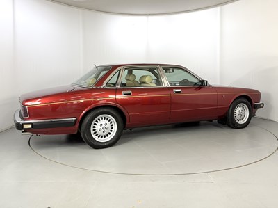 Lot 15 - 1992 Jaguar Sovereign