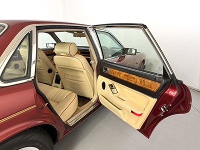 Lot 15 - 1992 Jaguar Sovereign