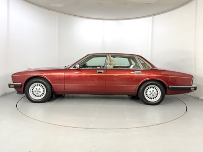 Lot 15 - 1992 Jaguar Sovereign