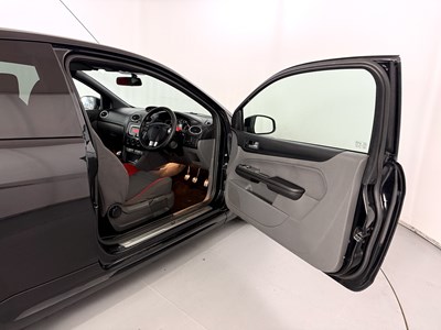 Lot 37 - 2009 Ford Focus ST-2