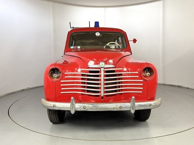 Lot 111 - 1950 Renault Colorale Prarie