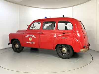 Lot 111 - 1950 Renault Colorale Prarie