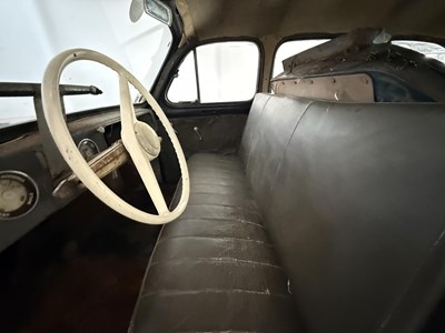 Lot 111 - 1950 Renault Colorale Prarie