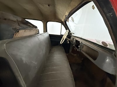Lot 111 - 1950 Renault Colorale Prarie
