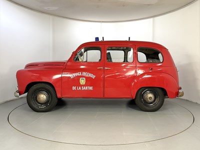 Lot 111 - 1950 Renault Colorale Prarie