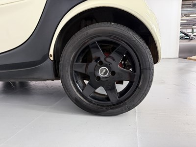 Lot 49 - 2003 Smart Fortwo - NO RESERVE