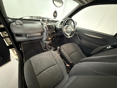 Lot 49 - 2003 Smart Fortwo - NO RESERVE
