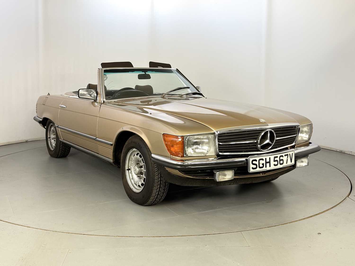 Lot 6 - 1980 Mercedes-Benz 350SL