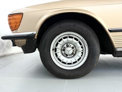 Lot 6 - 1980 Mercedes-Benz 350SL