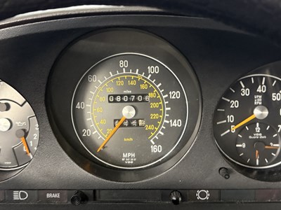 Lot 6 - 1980 Mercedes-Benz 350SL