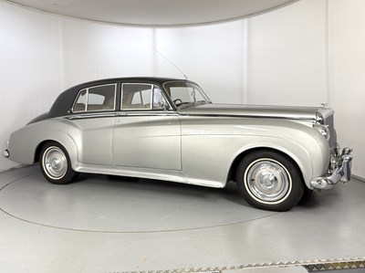 Lot 65 - 1960 Bentley S2