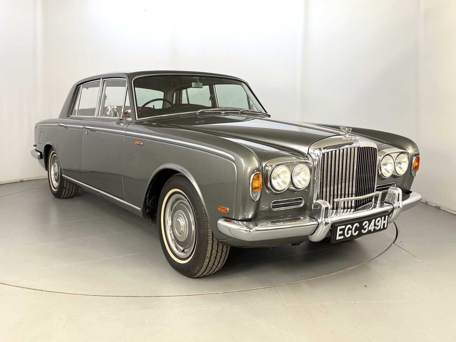 Lot 73 - 1970 Bentley T1