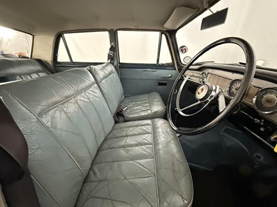 Lot 80 - 1967 Morris Oxford
