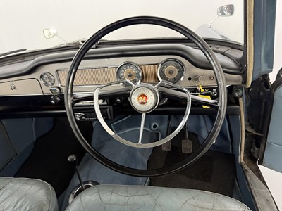 Lot 80 - 1967 Morris Oxford