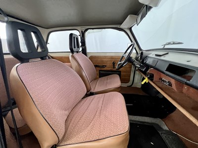 Lot 31 - 1990 Trabant 601 S Deluxe