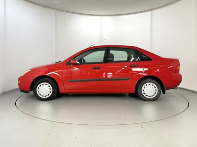 Lot 154 - 1999 Ford Focus Ghia - NO RESERVE