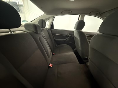 Lot 154 - 1999 Ford Focus Ghia - NO RESERVE