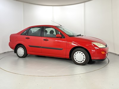 Lot 154 - 1999 Ford Focus Ghia - NO RESERVE