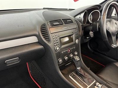 Lot 156 - 2011 Mercedes-Benz SLK200 Kompressor