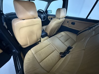 Lot 27 - 1997 BMW 328i